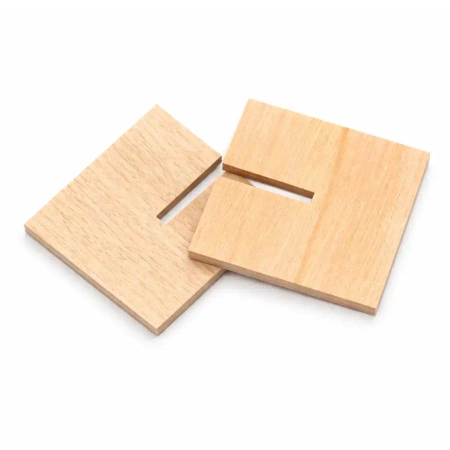 Dřevěná podložka pod pizzu / Mercedes 100 ks.