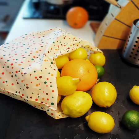 Voskové sáčky „Tečky“ XL 36×32 cm, 1 kus