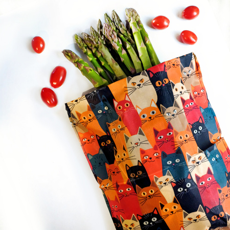 Voskový sáček „Kočky“ L 23 × 32 cm, 1 ks